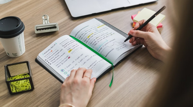 Prefeitura de Porangatu – GO abre concurso com 22 vagas; salário chega a R$ 3.200,00 Prefeitura de Porangatu – GO abre concurso com 22 vagas; salário chega a R$ 3.200,00