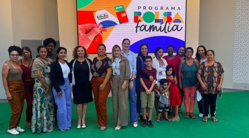 Novos beneficiários do Bolsa Família participam de reunião de orientação em Senador Canedo